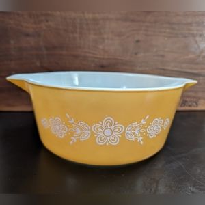 Pyrex 475B 2.5qt Butterfly Gold Casserole